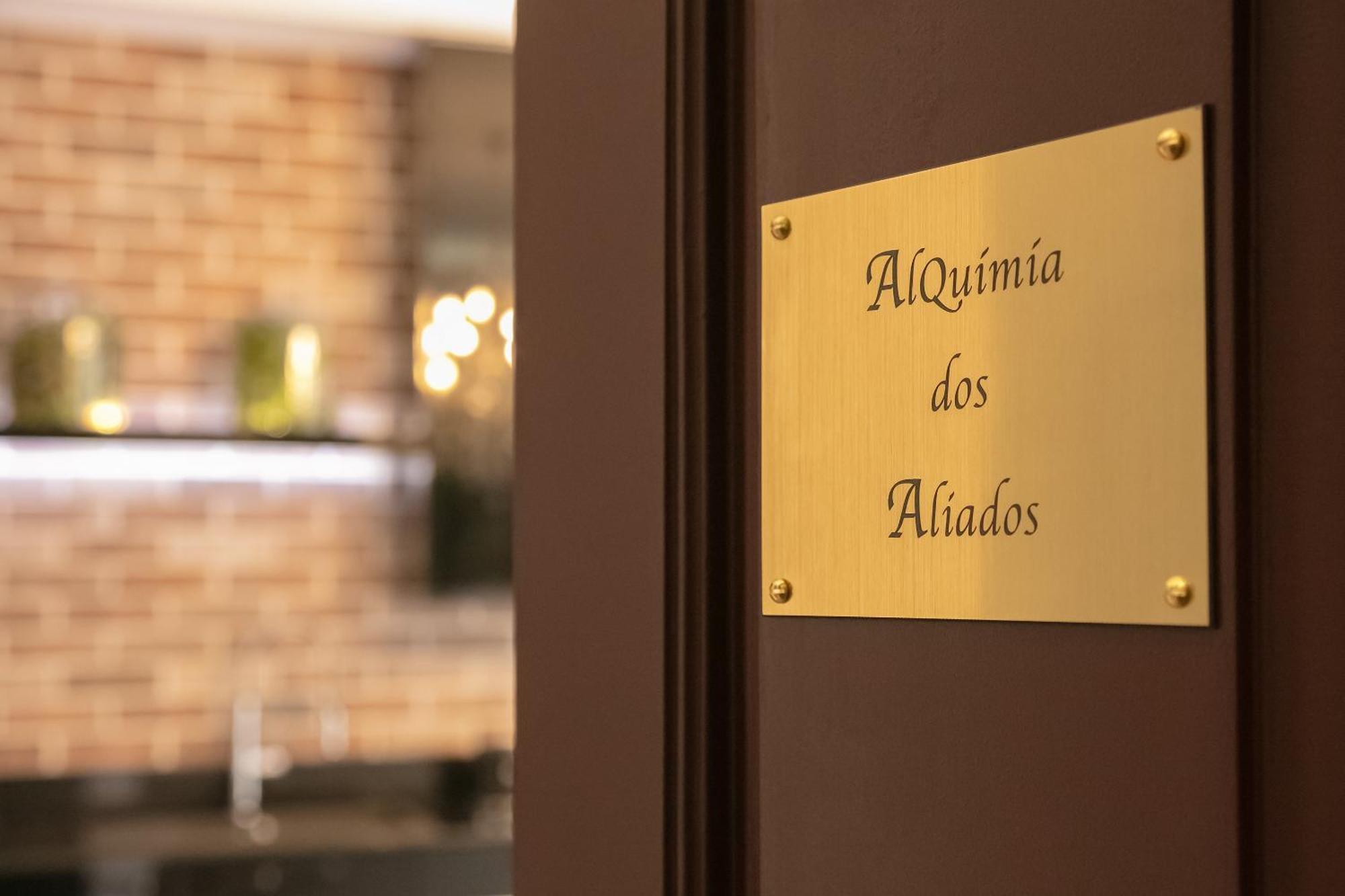Alquimia Dos Aliados - Gorgeous Palace Apartment Porto Eksteriør billede